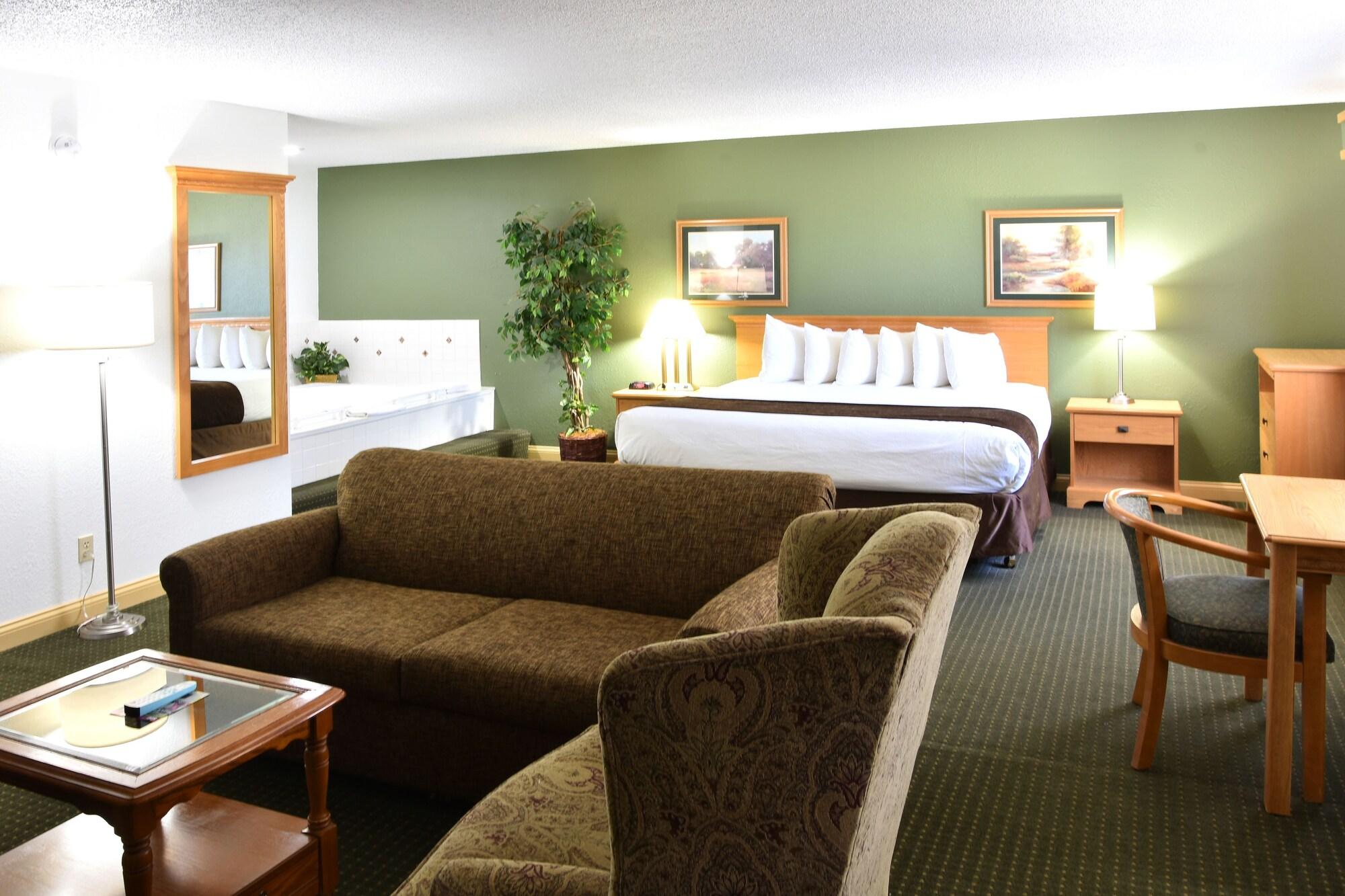 Baymont By Wyndham Robinson Hotel Exterior photo